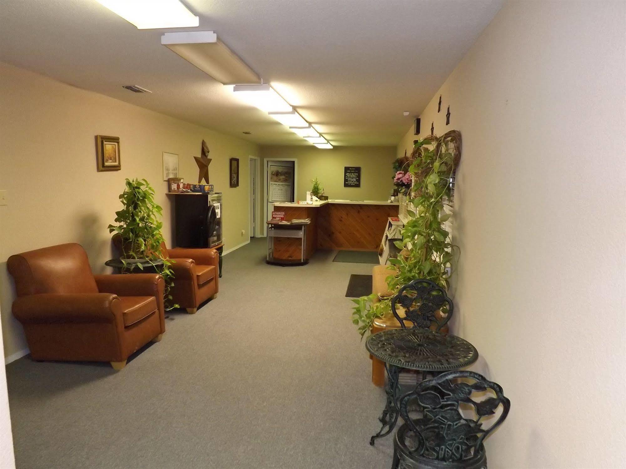 Albany Inn & Rv Campground Экстерьер фото